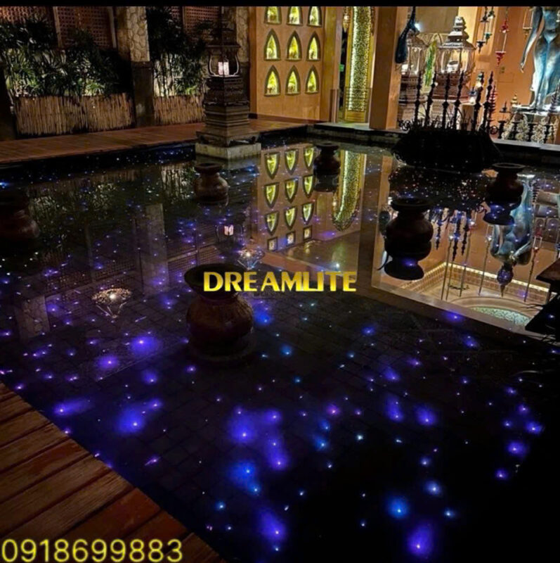 Trang trí bể bơi