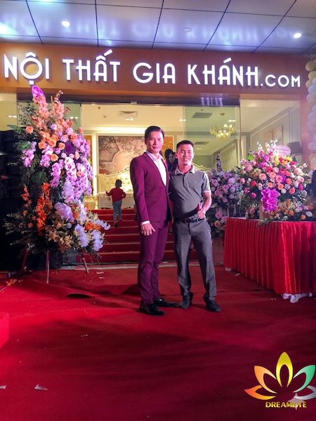 DREAMLITE & NỘI THẤT GIA KHÁNH: KHI NỘI THẤT HOÀNG GIA SÁNH ĐÔI CÙNG KIỆT TÁC ÁNH SÁNG!